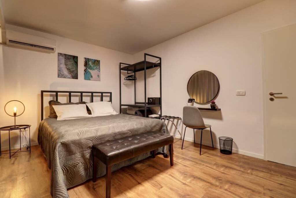 Town Square Apartment Pristina Extérieur photo